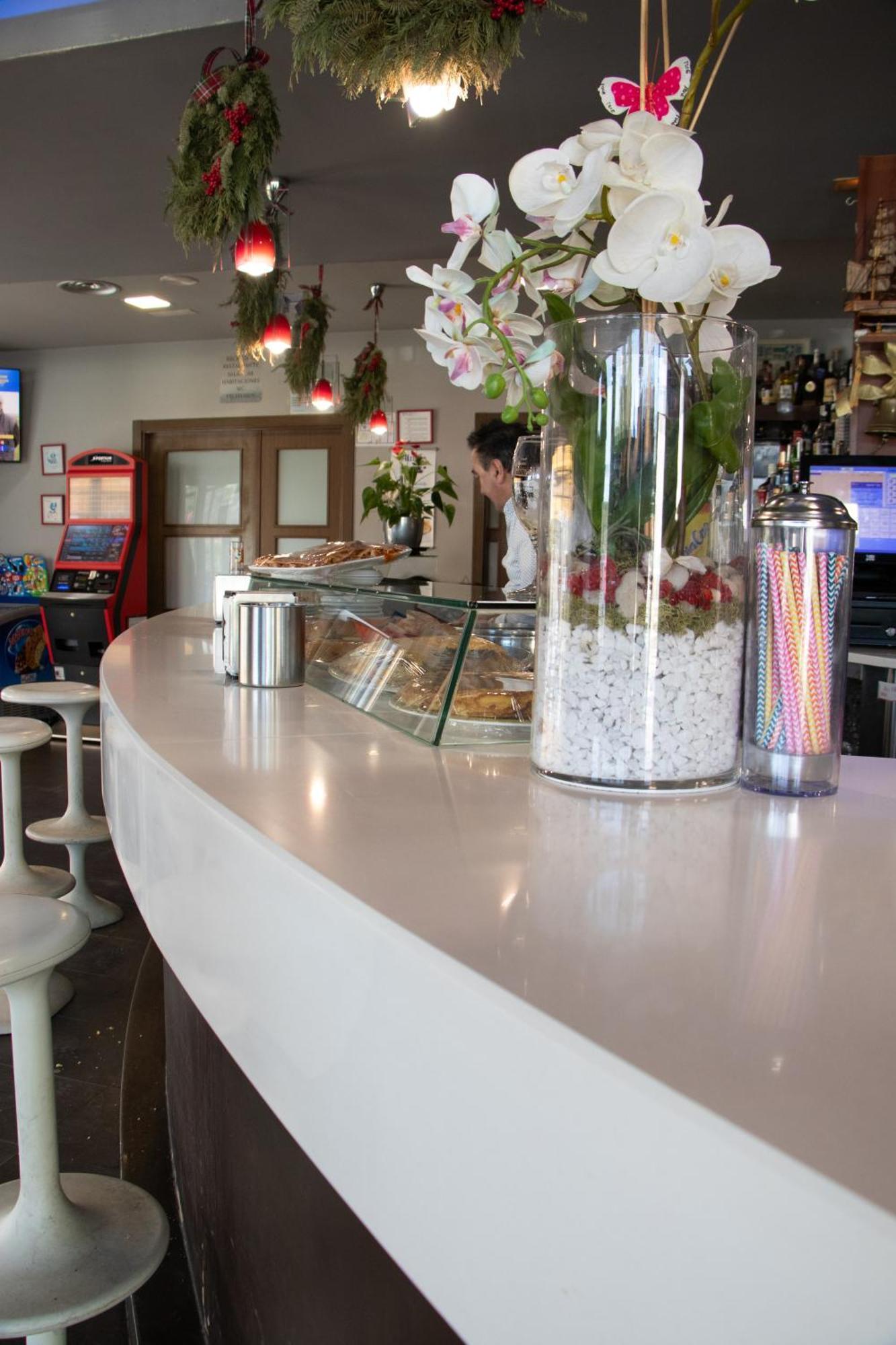 Pension Restaurante "O Retiro " Arzúa Eksteriør billede